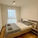 Apartman Avenija Sarajevo - Free Garage