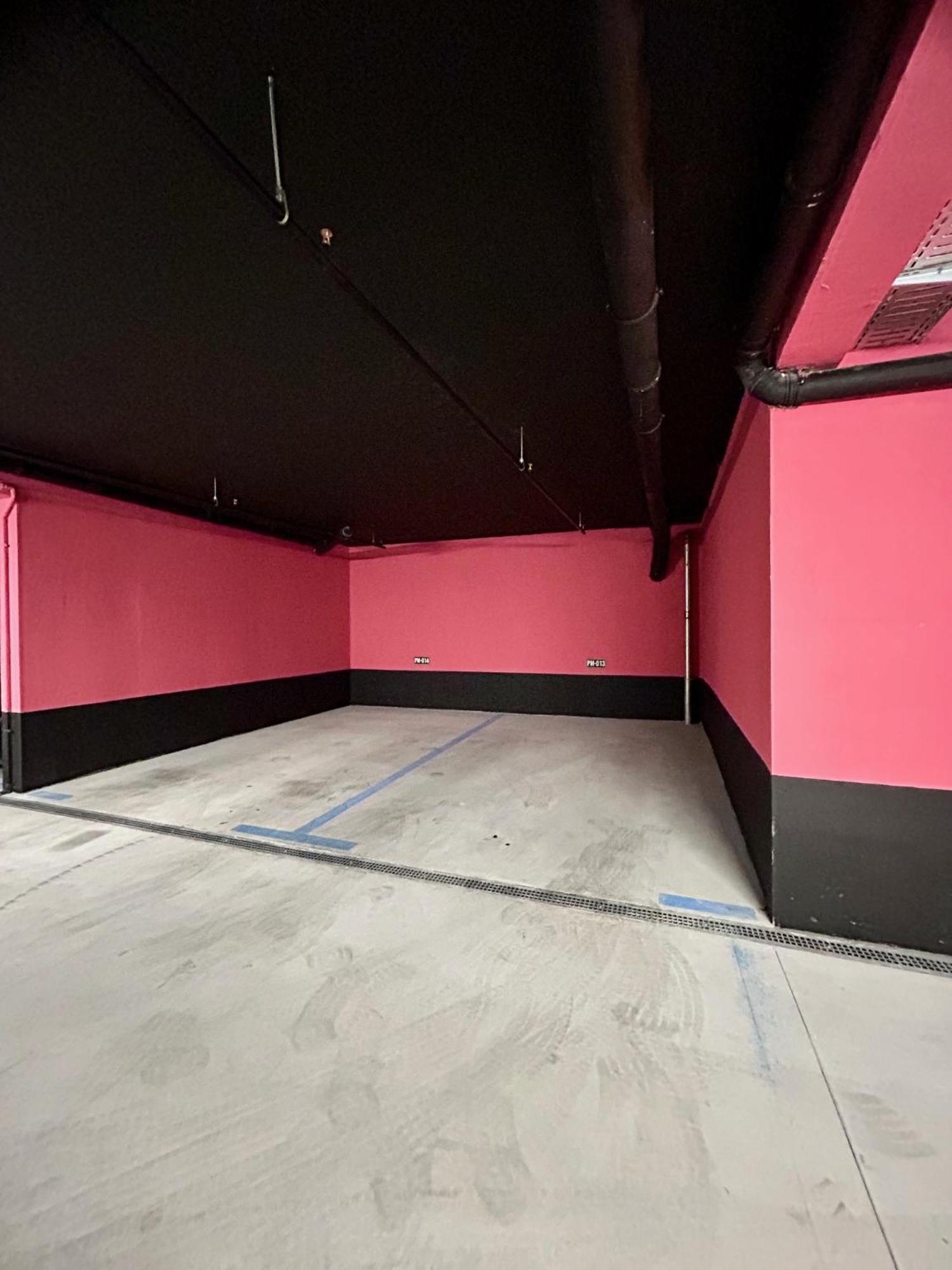 Avenija - Free Garage